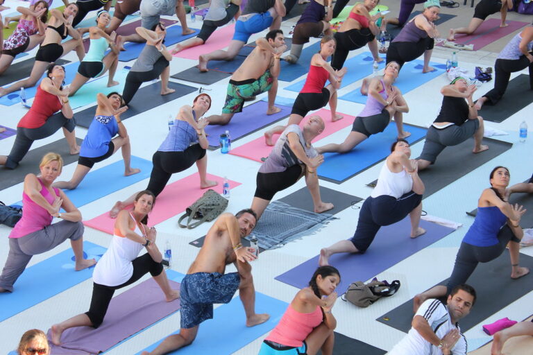 Quanto Ganha Professor de Yoga no Brasil? Guia Completo