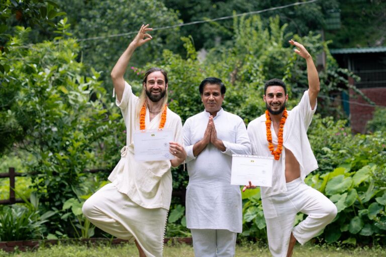 Yoga Alliance: o que é e você precisa do RYT no Brasil?